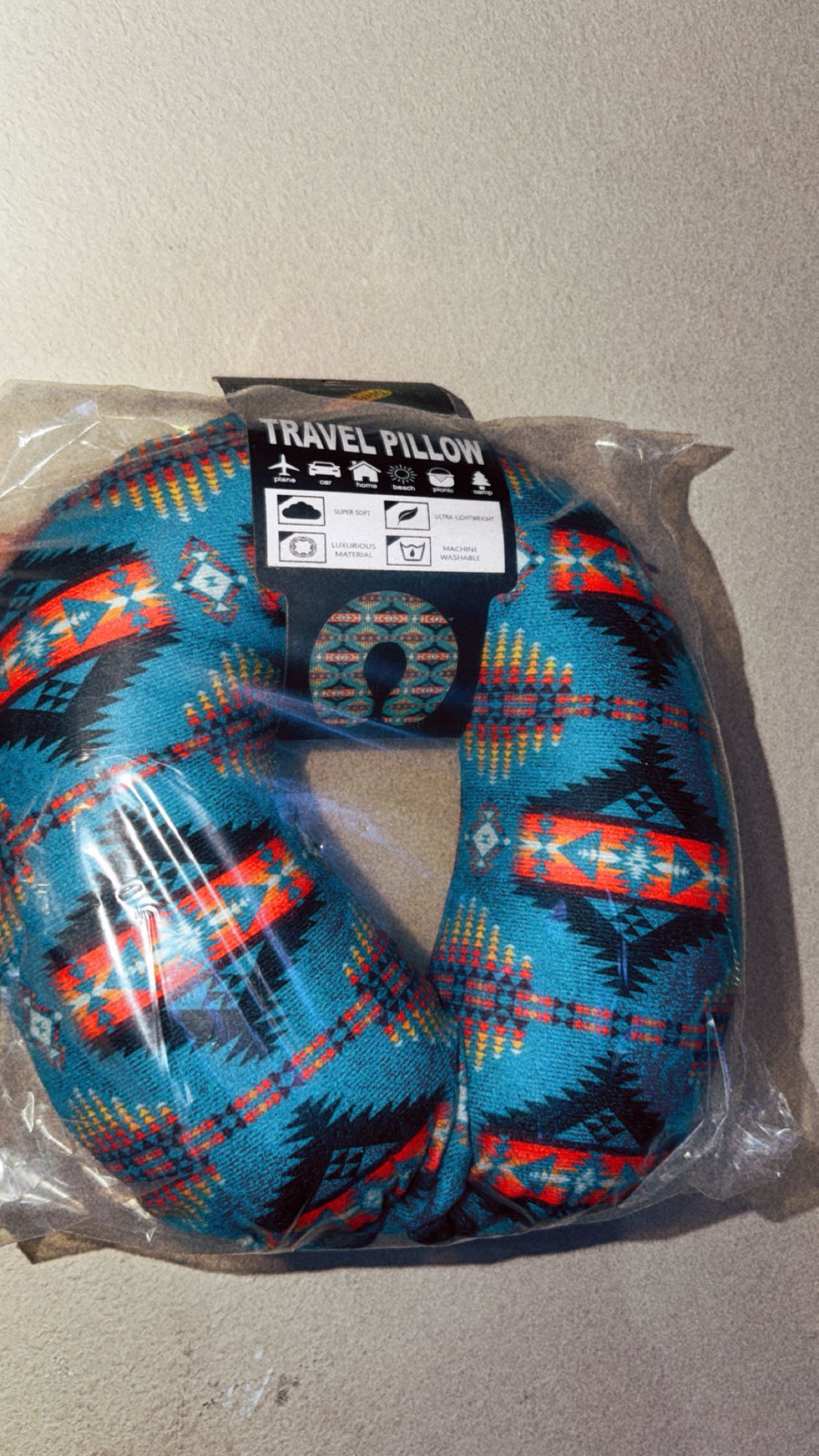 The native print shop ; travel pillows ￼