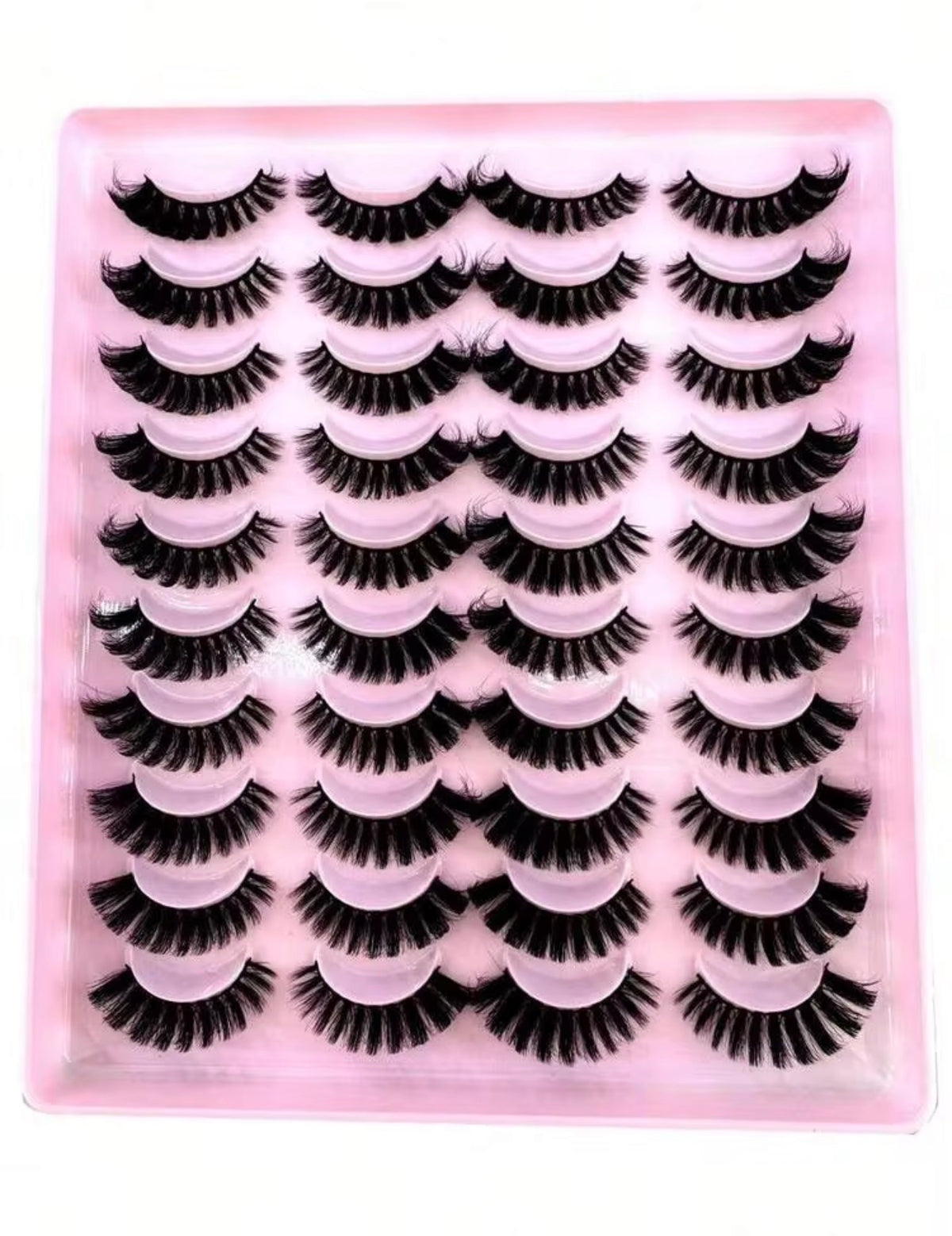 Auntie approved lash book: Russian curl / style: Frybread daydreams