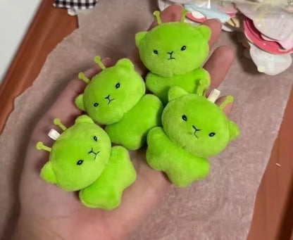 Alien kitty mini plush